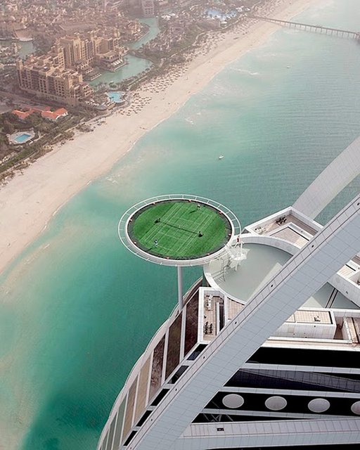 Tennis Court, Burj Hotel, Dubai