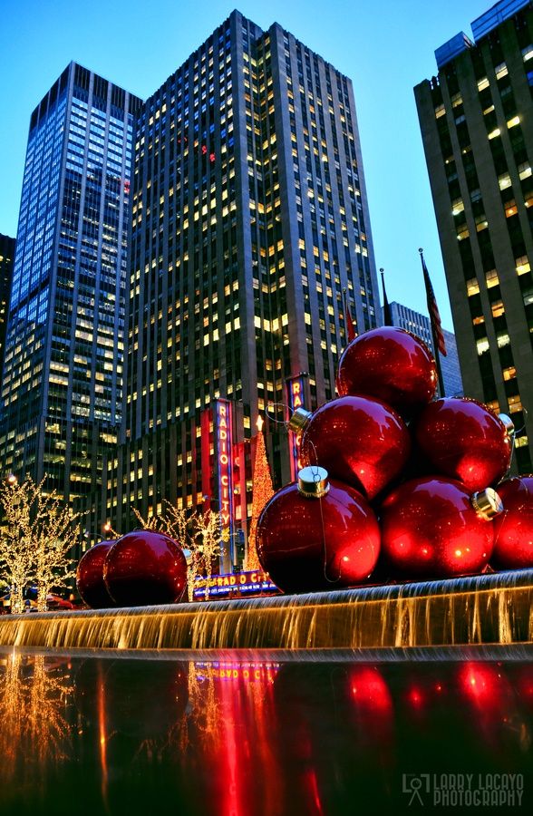 Christmas in New York City, USA photo on Sunsurfer